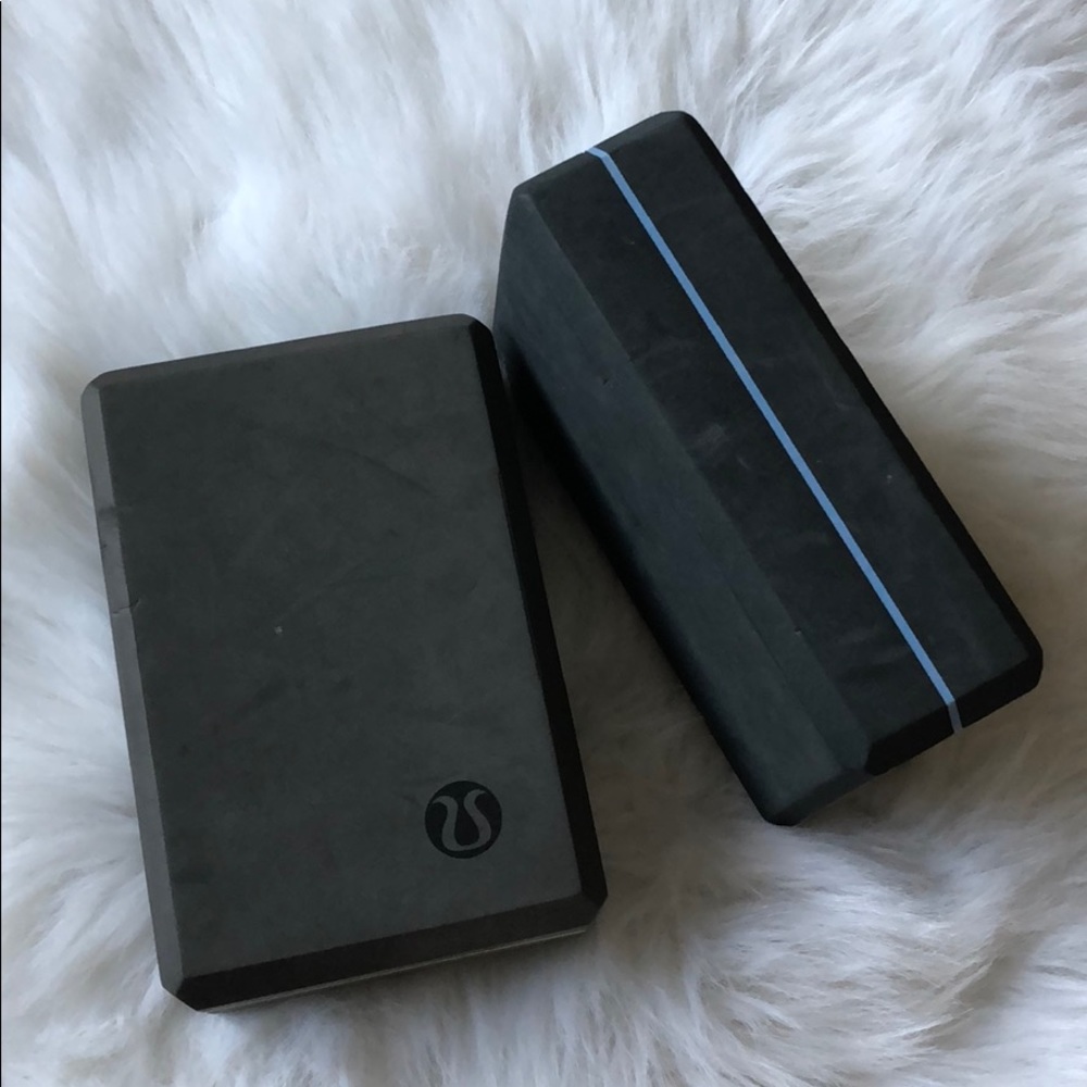 Lululemon Yoga Blocks - set of 2